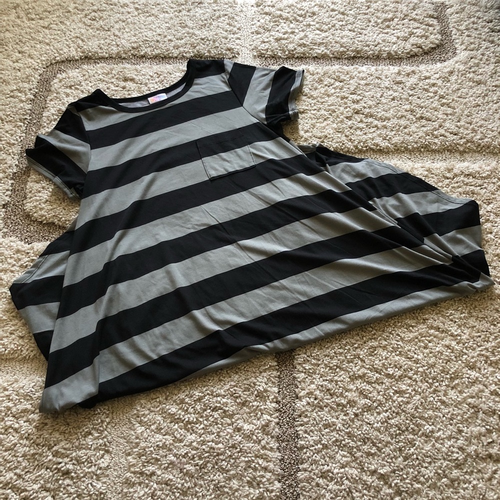 LulaRoe Carly - Grey & Black Stripes